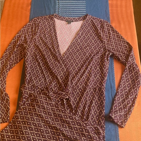 Ann Taylor Burgundy Geometric Long Sleeve Wrap Dress - Picture 3 of 4